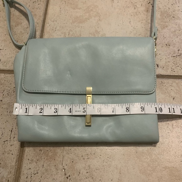 Mossimo Supply Co. Light Gray/Green Crossbody Bag Faux Leather Gold Hardware - Picture 9 of 11